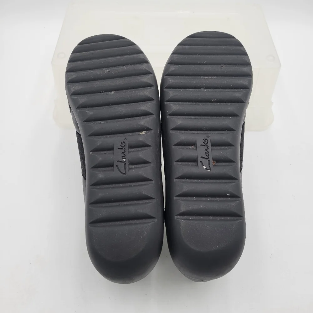 Clarks Collections Soft Cushions Black Slip-on Size 10